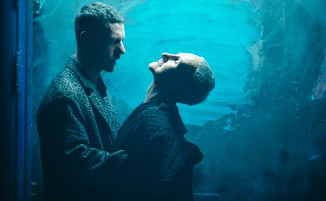 Спектакль «Однажды» с Розой Хайруллиной покажут в Санкт-Петербурге