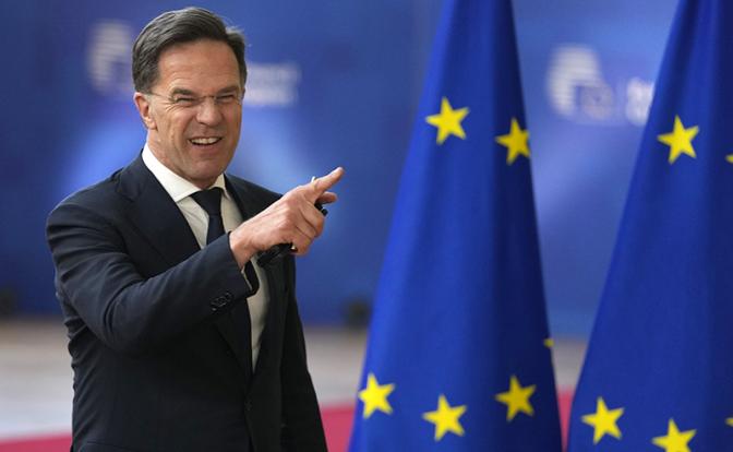 На фото: страны НАТО согласовали кандидатуру премьер-министра Нидерландов Марка Рютте на пост генерального секретаря альянса (фото из архива)