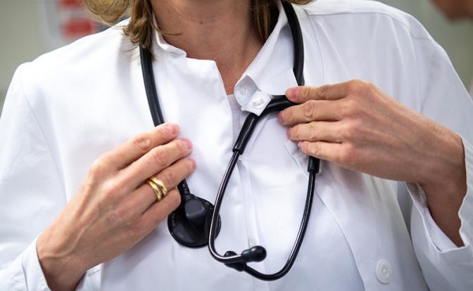 Россиянам напомнили простой способ профилактики рака