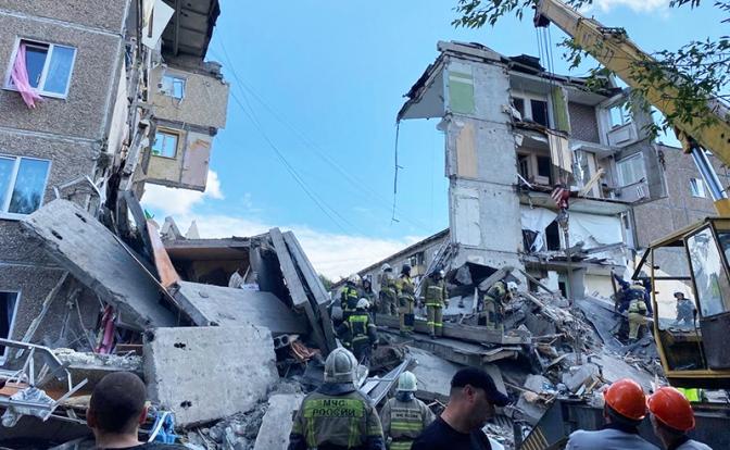 Следком назвал причину обрушения подъездов в доме в Нижнем Тагиле