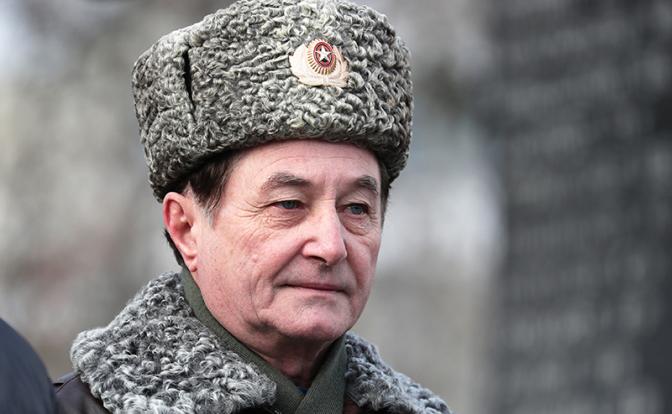 На фото: летчик-снайпер Игорь Родобольский