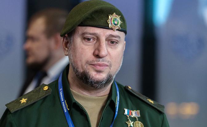 На фото: командир спецназа «Ахмат» генерал-майор Апти Алаудинов