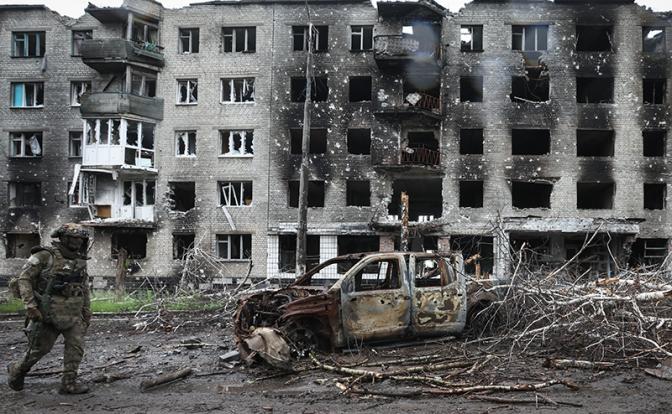 Названа ориентировочная сумма для восстановления регионов РФ после атак ВСУ