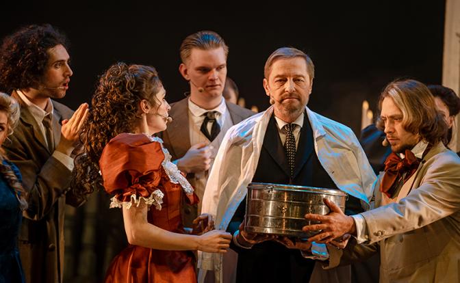 Марк Розовский в новом проекте исследует и раскрывает природу женской души