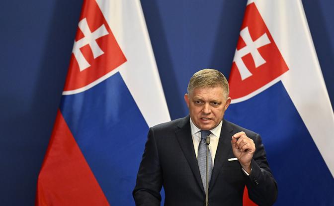 На фото: премьер-министр Словакии Роберт Фицо
