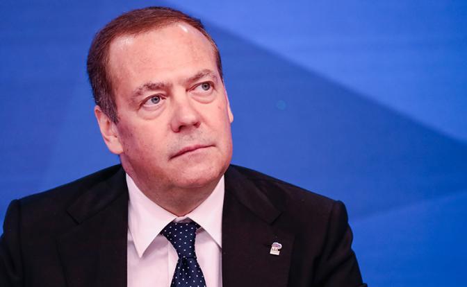 На фото: заместитель председателя Совета безопасности РФ Дмитрий Медведев