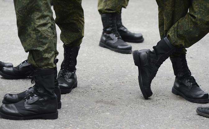 Десять человек сбежали из воинской части в Новосибирской области