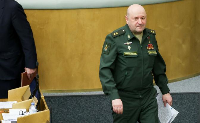 На фото: начальник войск радиационной, химической и биологической защиты ВС РФ, генерал-лейтенант Игорь Кириллов на пленарном заседании Государственной думы РФ, 2023 год.