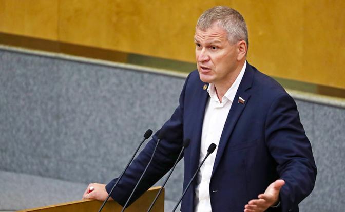 На фото: депутат Госдумы от КПРФ Алексей Куринный