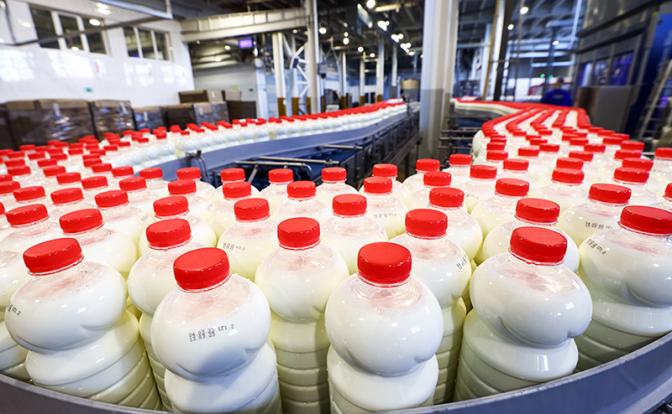 Производители молока начали уведомлять торговые сети о повышении цен