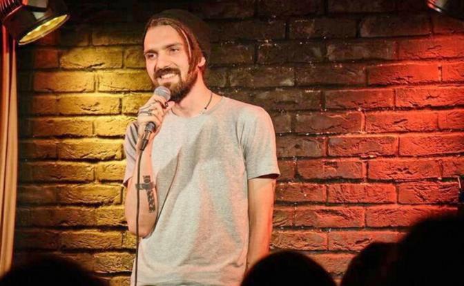 Задержан стендап-комик Останин, «пошутивший» над ветераном СВО