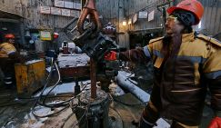 Крановщик - 240 тысяч, бурильщик – 270 тысяч: Тюмень прошлась по России широким неводом