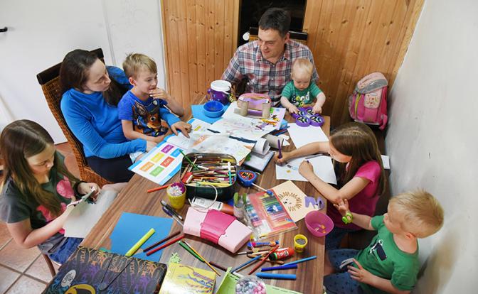 Проказник Пушкин и беременные школьницы – это наше всё?