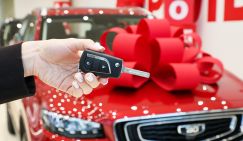 «Мы вам доплатим, только возьмите машину из нашего салона – любую!»