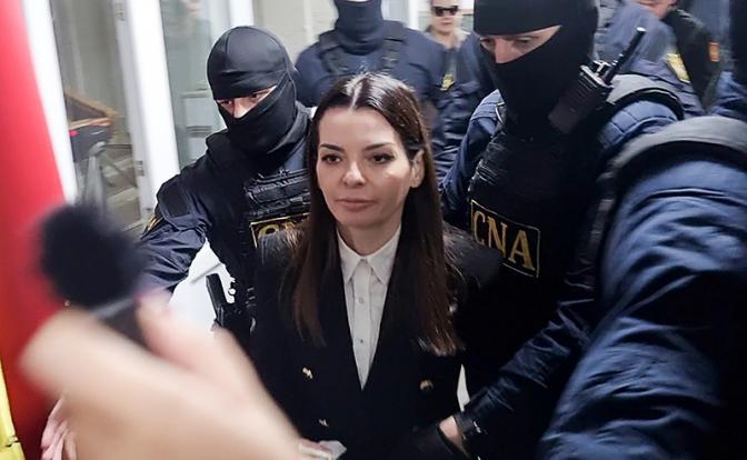 На фото: глава Гагаузии Евгения Гуцул, обвиняемая в причастности к финансовым нарушениям на выборах в Гагаузии.
