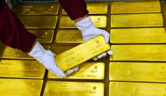 Золотая лихорадка: Трамп разошелся до того, что поднял в цене «Георгия Победоносца»