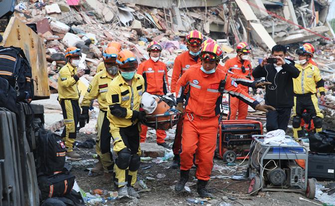 Число жертв от землетрясения в Мьянме превысило две тысячи