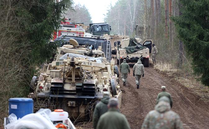 Кто утопил четверых морпехов США в литовском болоте