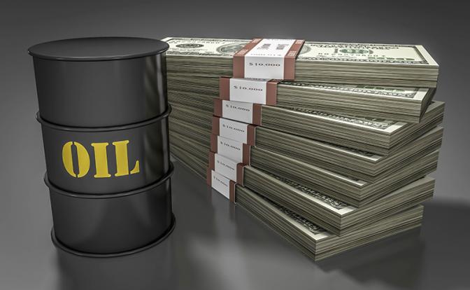 Курс доллара растет вместе с нефтью