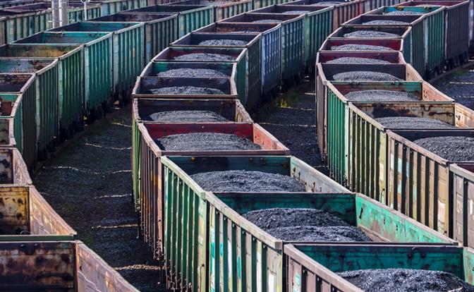 РЖД проехалась железным колесом по шахтам и разрезам Кузбасса. А есть еще Донбасс