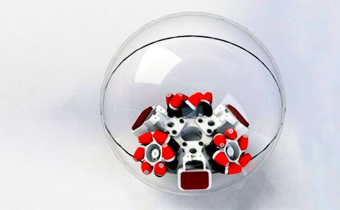 На фото: робот-шар робо-Колобок