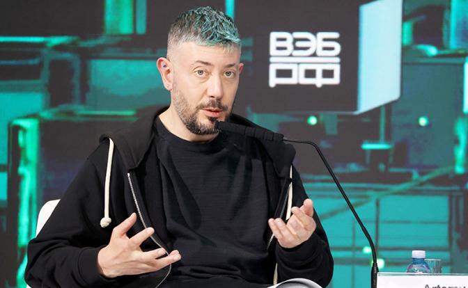 На фото: блогер и дизайнер Артемий Лебедев