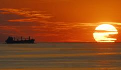 "Готовы открыть огонь": Эстония дразнит Балтфлот, а от Таллина до Кронштадта меньше 300 км по прямой, помолиться не успеют