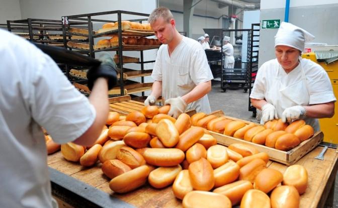 Эксперт назвал дискриминацией идею отпускать россиянок с работы раньше