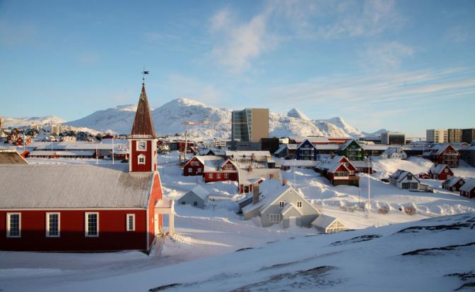 На фото: виды Гренландии.