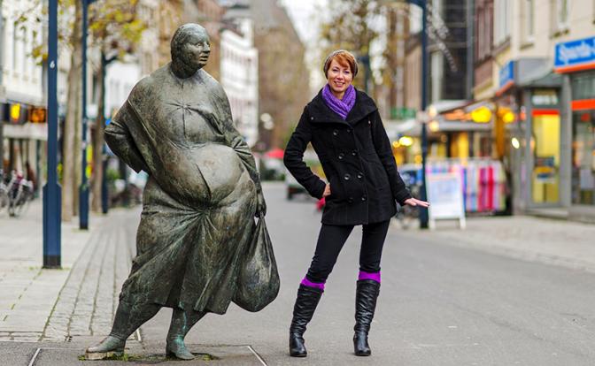 Весомая проблема: Между "милой толстушкой" и "жирной коровой" - одна печенька в день