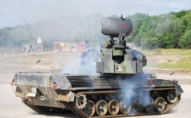 На фото: самоходная зенитная установка Gepard