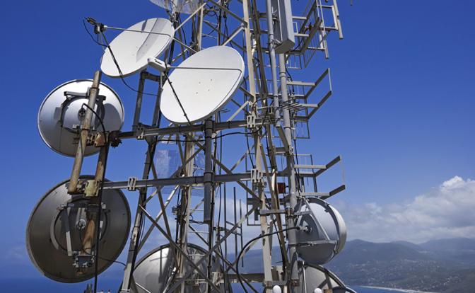 Радиостанция Судного дня сообщила о предстоящий гибели Германии. Что даёт Жужжалка: прогноз или приказ