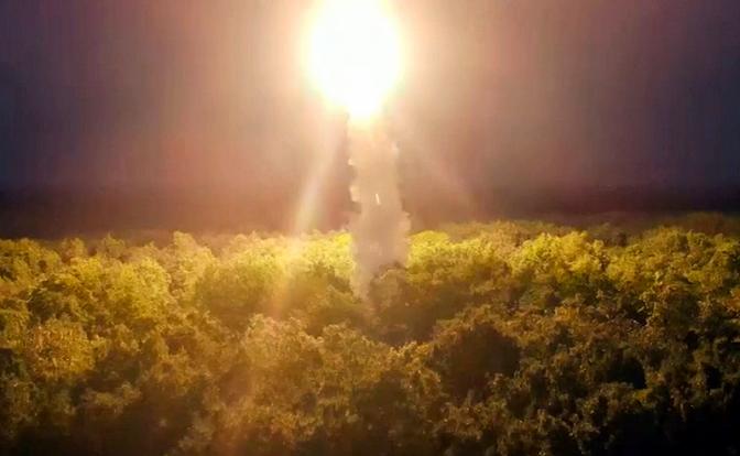 На удар «Таурусом» по Крымскому мосту Россия ответит «Орешником» по немецкой базе в Литве