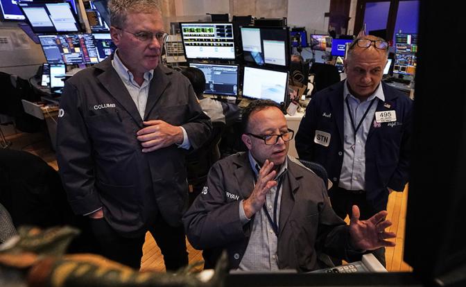 Мировая торговая война: Трамп отступает под давлением олигархов