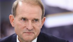 Медведчук: Клоун Зеленский надоел даже британцам