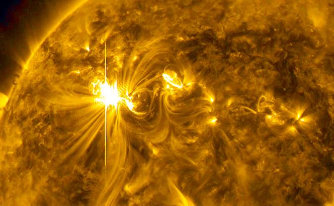 ЧП на Солнце: наземным службам и метеозависимым – приготовиться