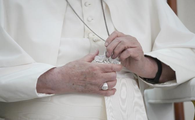 Папа-поляк уже был. Следующий – украинец?