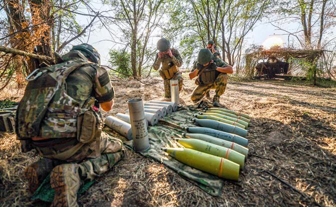 Украинский фронт, 25 апреля, главное: целями удара по Харькову стали наёмники и танковый завод