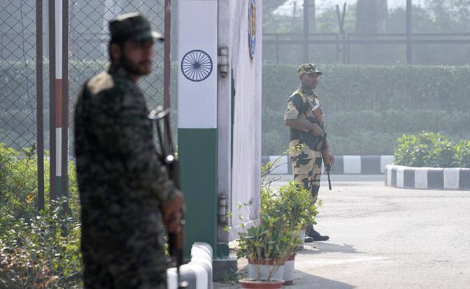 Индия и Пакистан устроили перестрелку