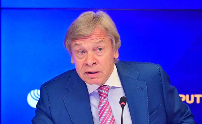 На фото: глава комиссии Совфеда по информполитике Алексей Пушков