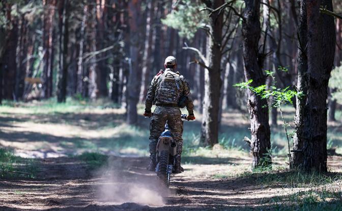 Watson: Русские «призрачные гонщики» под Покровском по ночам наводят ужас на ВСУ