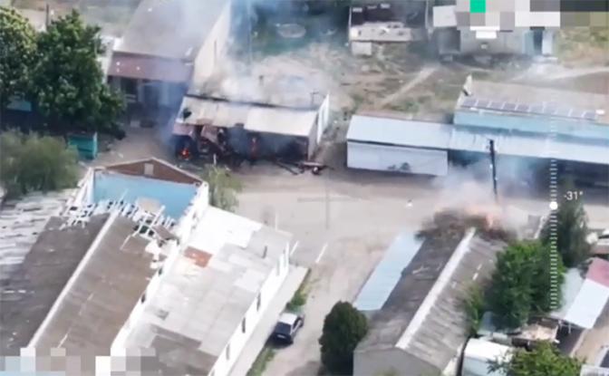 ВСУ направили дроны для добивания выживших после ударов по рынку в Алешках