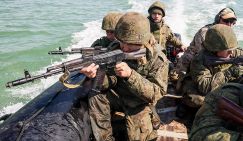 Guardian: Русские собрали 300 лодок для форсирования Днепра в районе Херсона