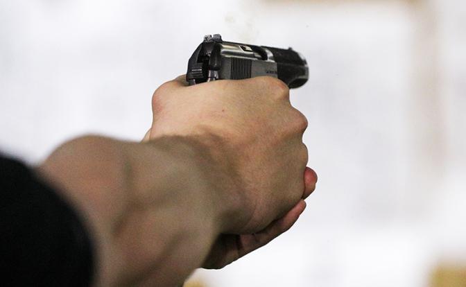 Неизвестные убили мэра пригорода Дамаска и его сына