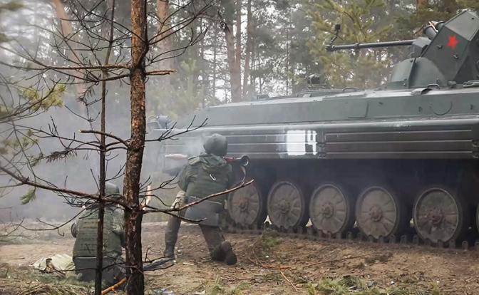 Ближний бой глазами укро-капитана: Русские налетают стаей мотоциклов, это подготовленные байкеры, наши «мобики» паникуют