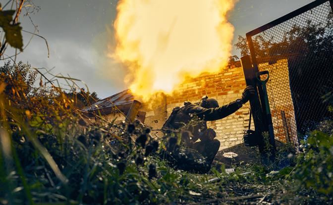 Башкой о бетон: Враг бьется о границу России, неся колоссальные потери