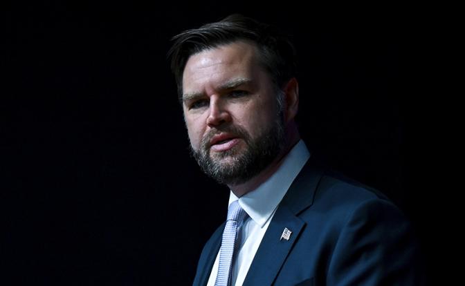 На фото: вице-президент США Джей Ди Вэнс