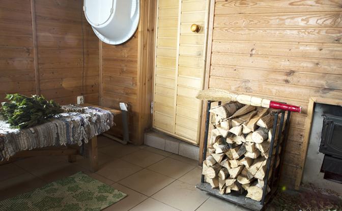 Житель Новосибирска построил баню вместо четырех храмов