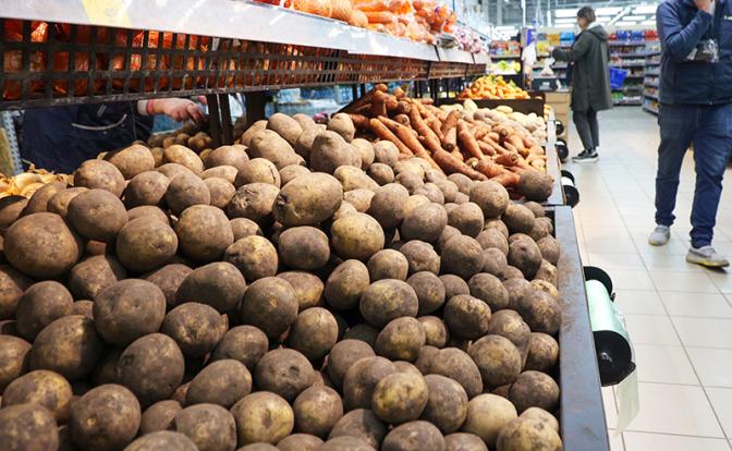 Министр Лут объяснила, когда ожидается снижение цен на картофель
