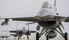 Eurasian Times: Из США для Украины поставлены F-16 – в кондиции «вторцветмет»